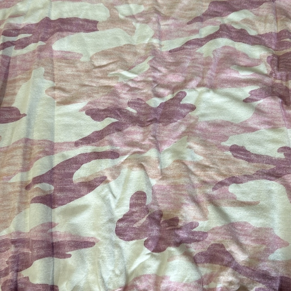 Splendid XS Pink Camo Print Long Sleeve Pullover Sweater - Picture 8 of 8